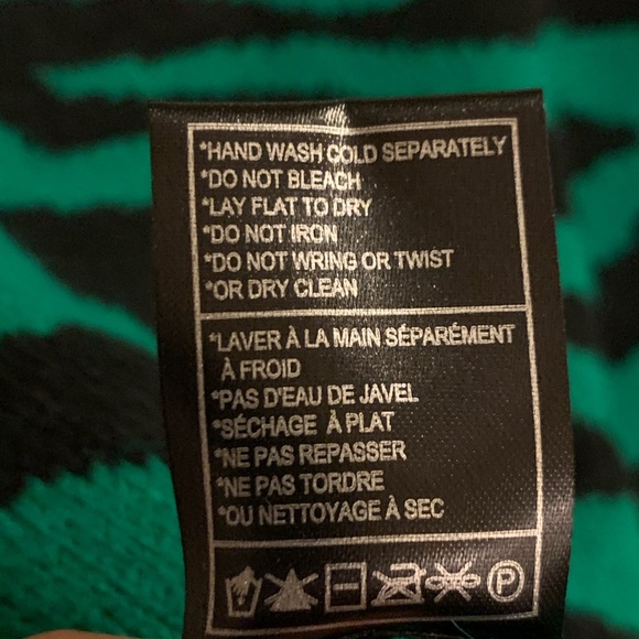 BBDakota You're An Animal Sweater in Pepper Green - Picture 11 of 11